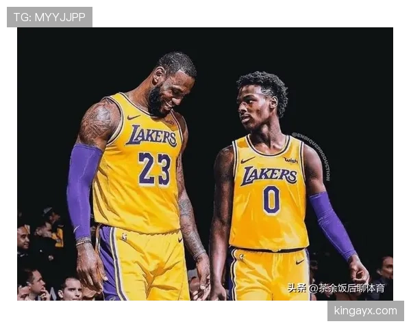 阿什拉夫续约谈判进展受关注，2028年合同前景引发热议