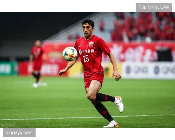 英超转会风云：豪门激烈博弈，重量级球星动态引热议