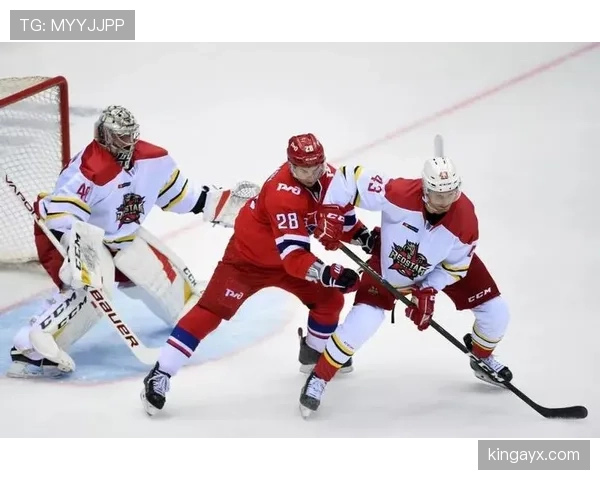 帕尔马战术解析:精研体系持续打磨球队风格与战术布局 帕尔马战术解析:精研体系持续打磨球队风格与战术布局