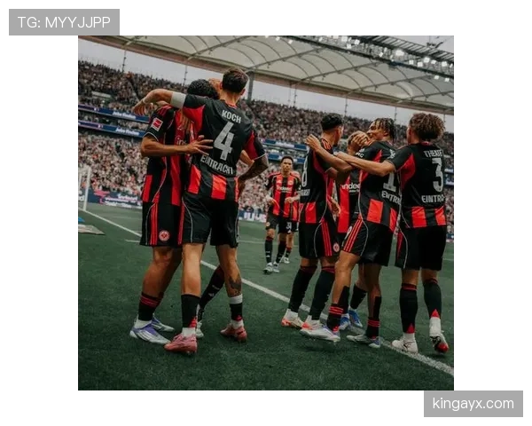 德甲主力阵容变化趋势：多队调整核心配置以应对赛季挑战