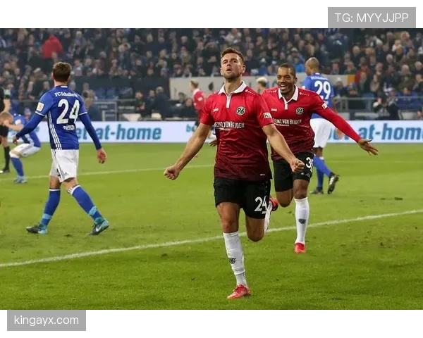 坎塞洛欧冠高光表现稳健,攻防两端持续提升