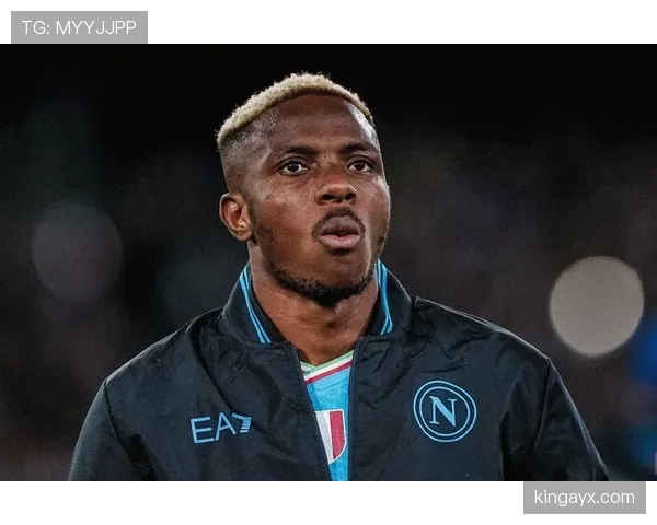 奥斯梅恩前场逼抢对整体体系的强化作用解析